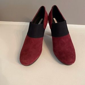 Suede leather shoes